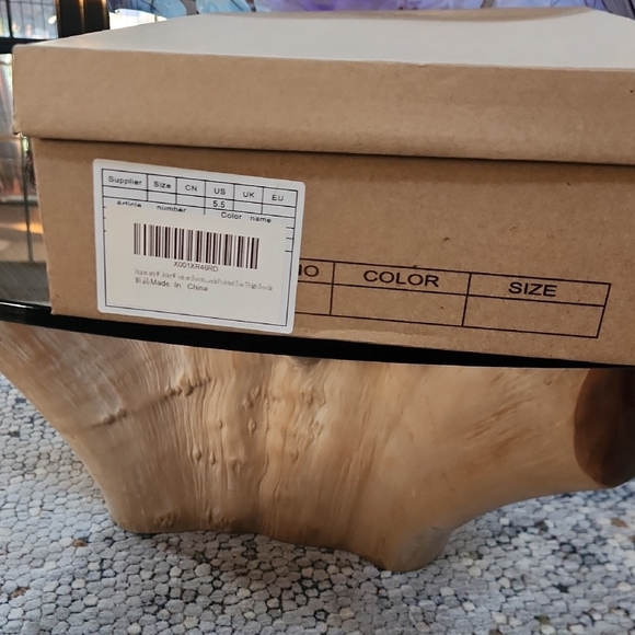 Colorful Embroidered Women's Boots - Picture 7 of 8